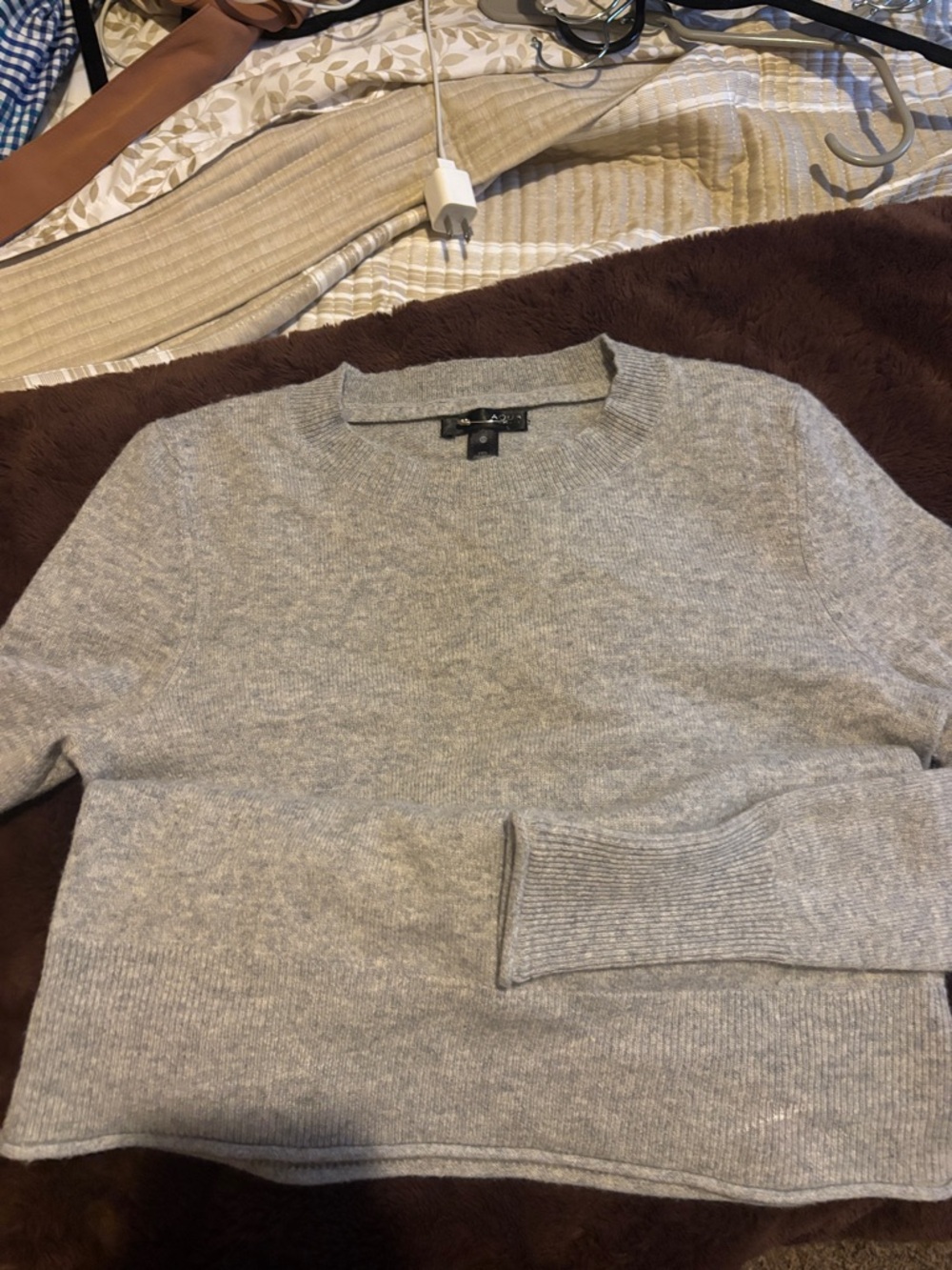 Women's cashmere Crewneck Sweater in Heather Gray - Classic Everyday Knit
